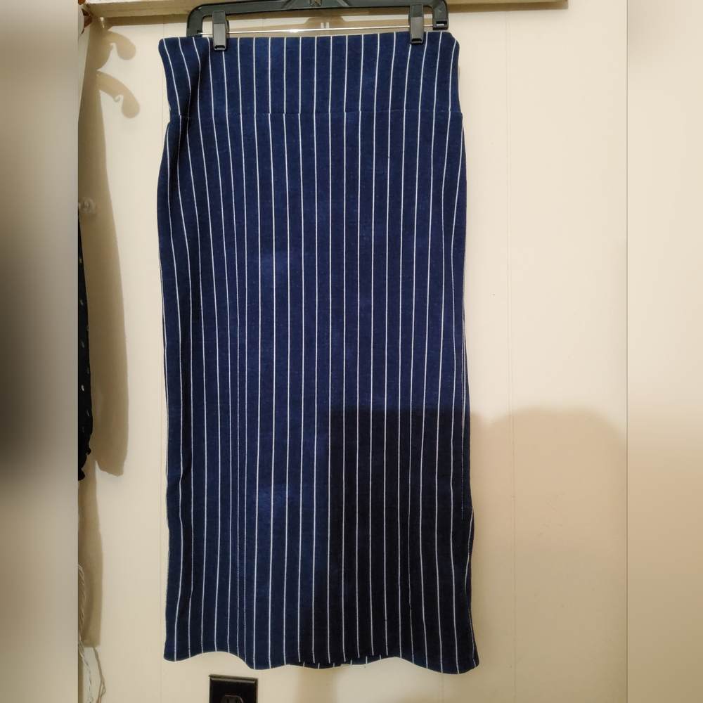 LuLaRoe skirt